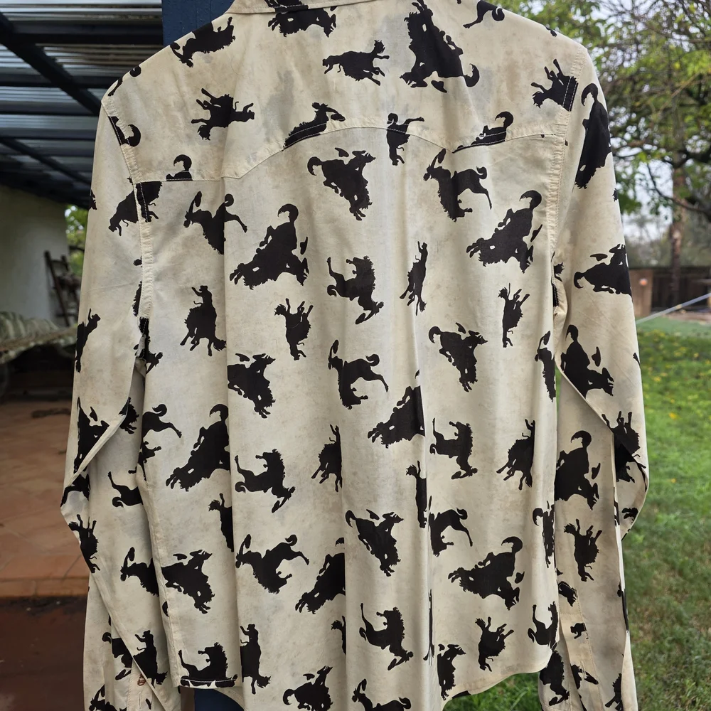 Cruel Denim Black and Cream Western Blouse, Brown Snap Buttons - Picture 3 of 6